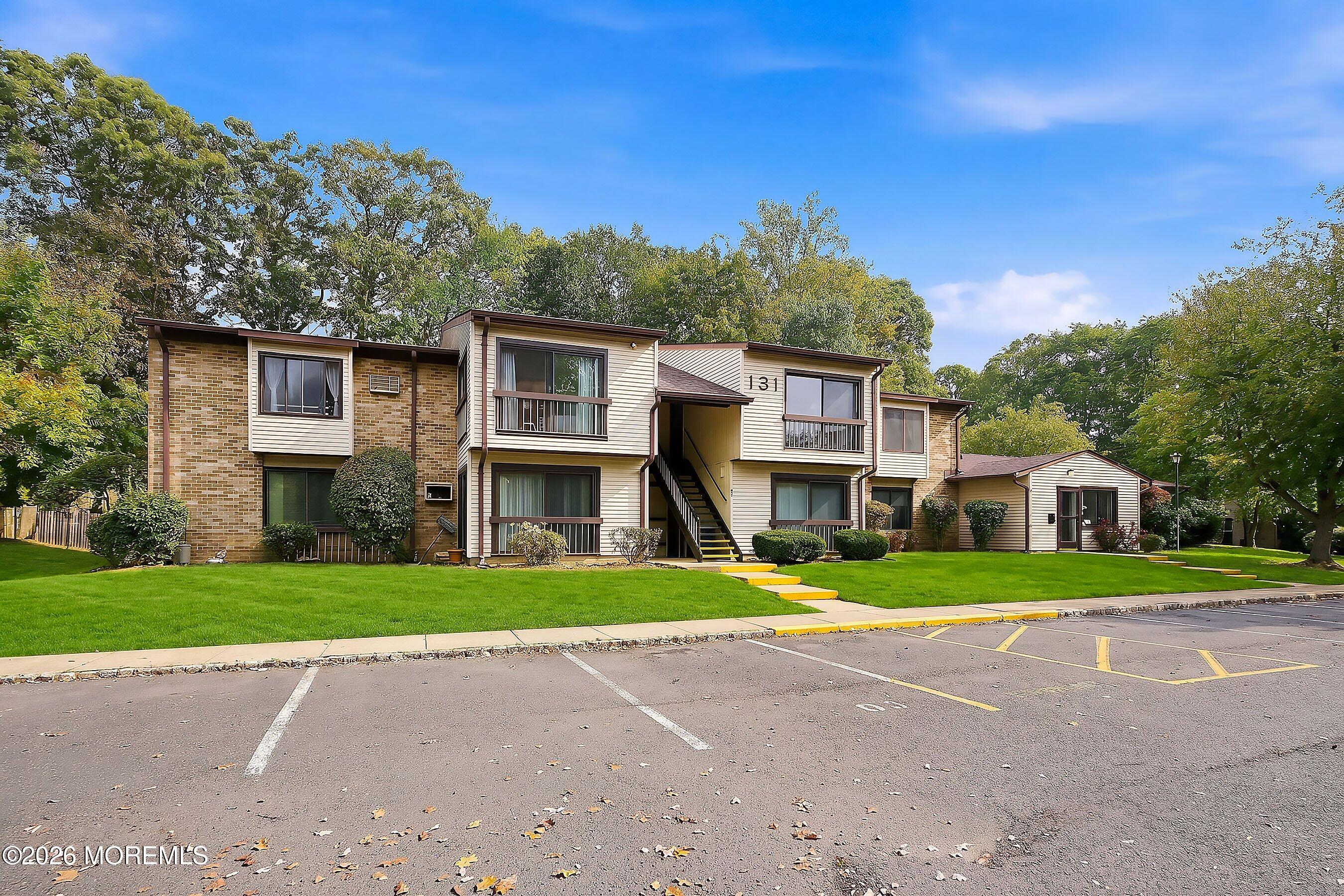 131 Amberly Drive Manalapan NJ 07726
