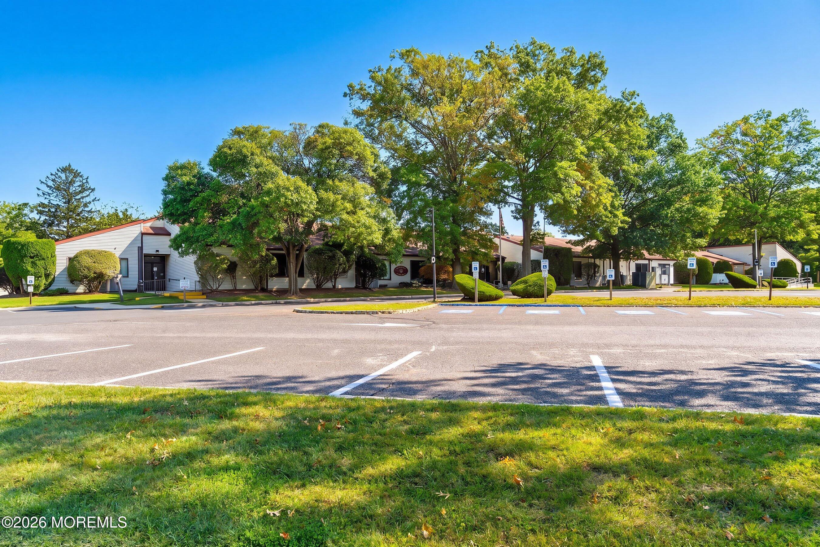 131 Amberly Drive Manalapan NJ 07726
