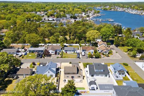 7 Crowder Drive Toms River NJ 08753