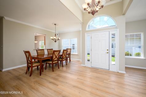 43 Rochford Drive Manchester NJ 08759