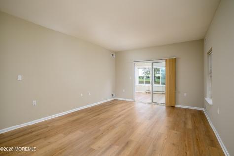 43 Rochford Drive Manchester NJ 08759