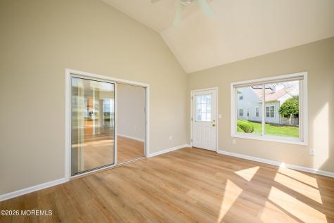 43 Rochford Drive Manchester NJ 08759