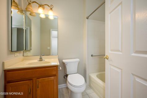 43 Rochford Drive Manchester NJ 08759