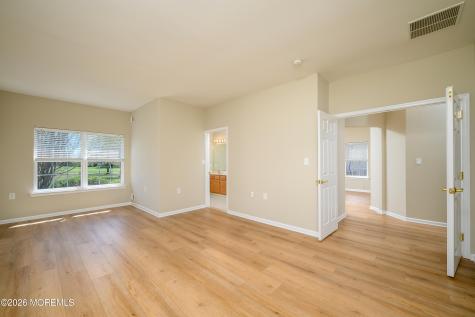 43 Rochford Drive Manchester NJ 08759