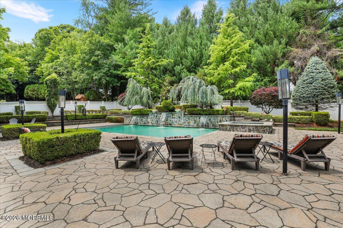 9 Landmark Lane Marlboro NJ 07746