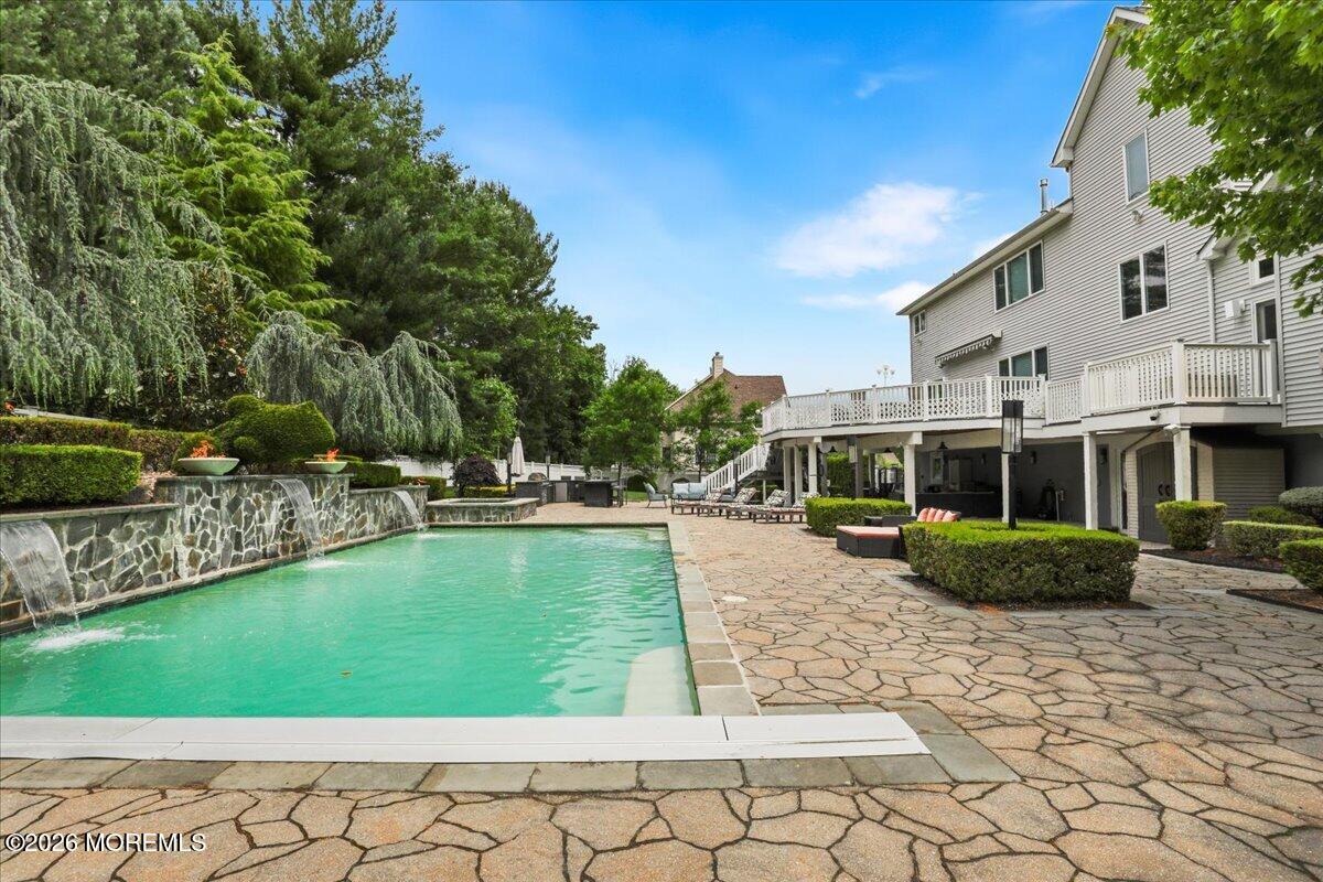 9 Landmark Lane Marlboro NJ 07746