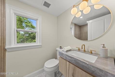 826 Dunlewy Street Asbury Park NJ 07712