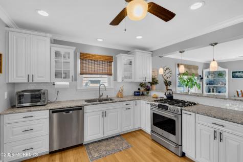 177 Navesink River Road Red Bank NJ 07701