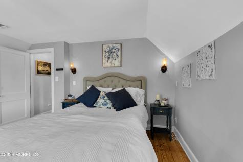 177 Navesink River Road Red Bank NJ 07701
