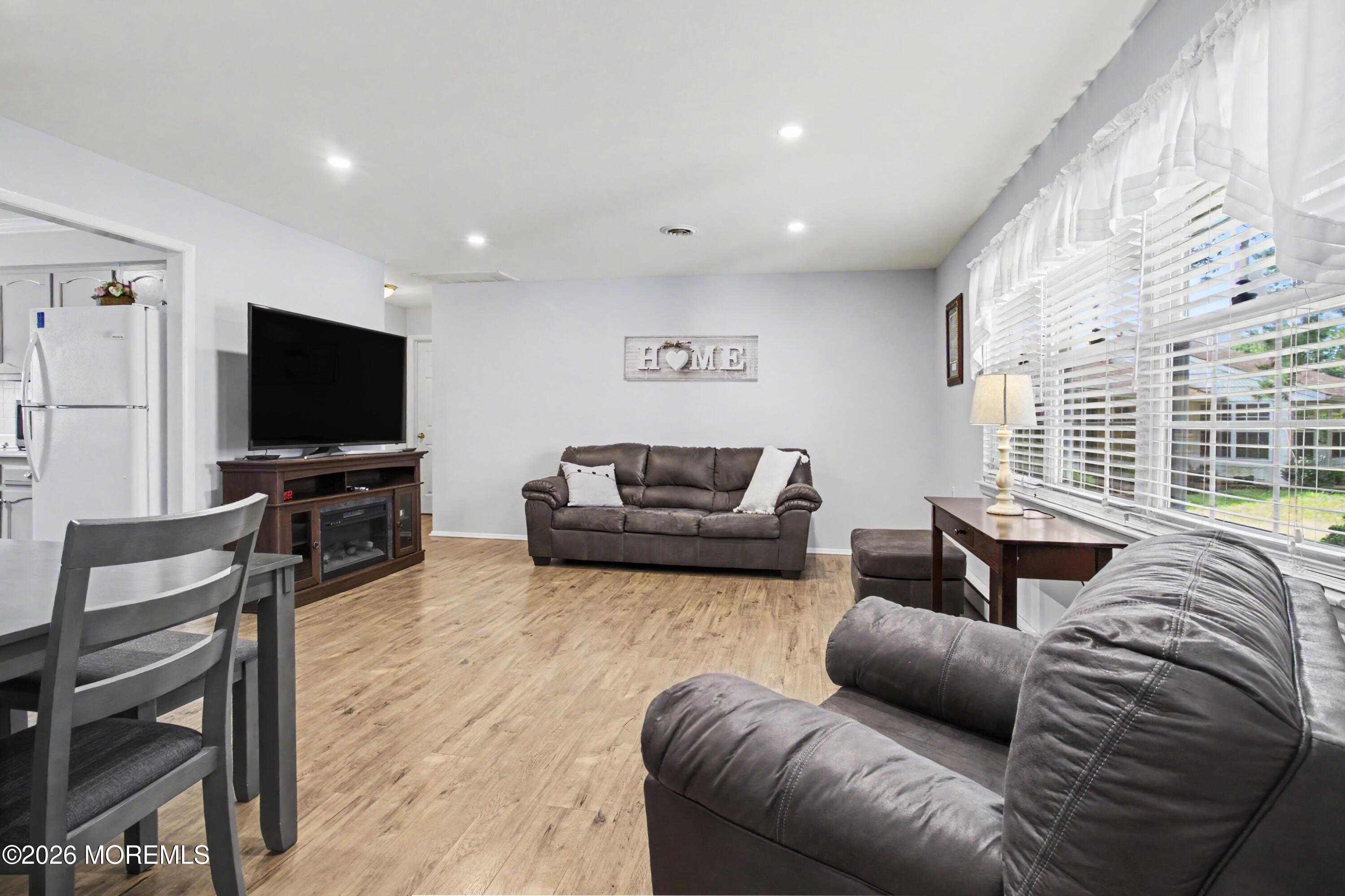 30B Edinburgh Lane Manchester NJ 08759