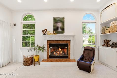 4 Suter Court Jackson NJ 08527