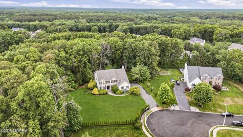4 Suter Court Jackson NJ 08527