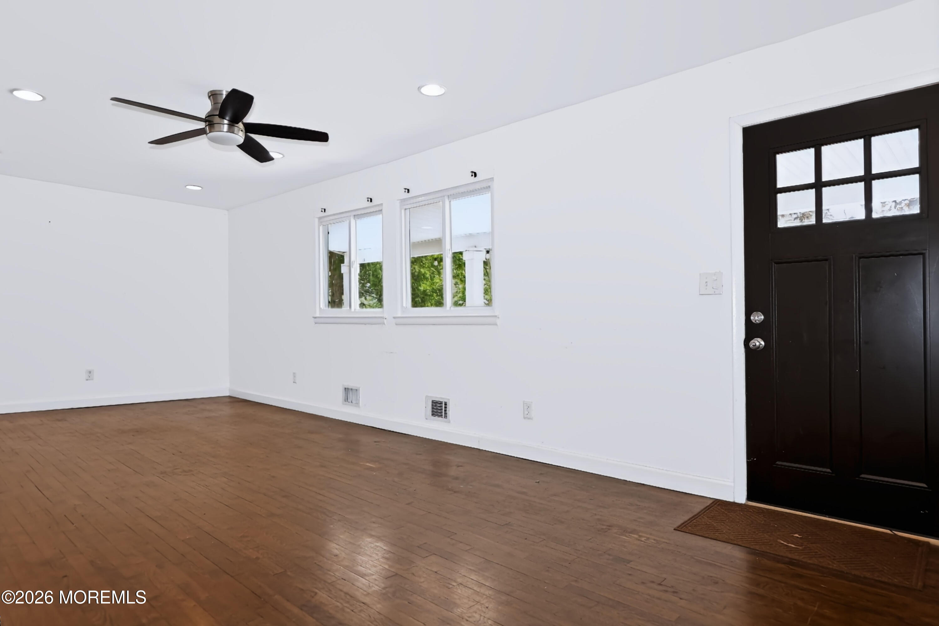 33 Alan Terrace Howell NJ 07731