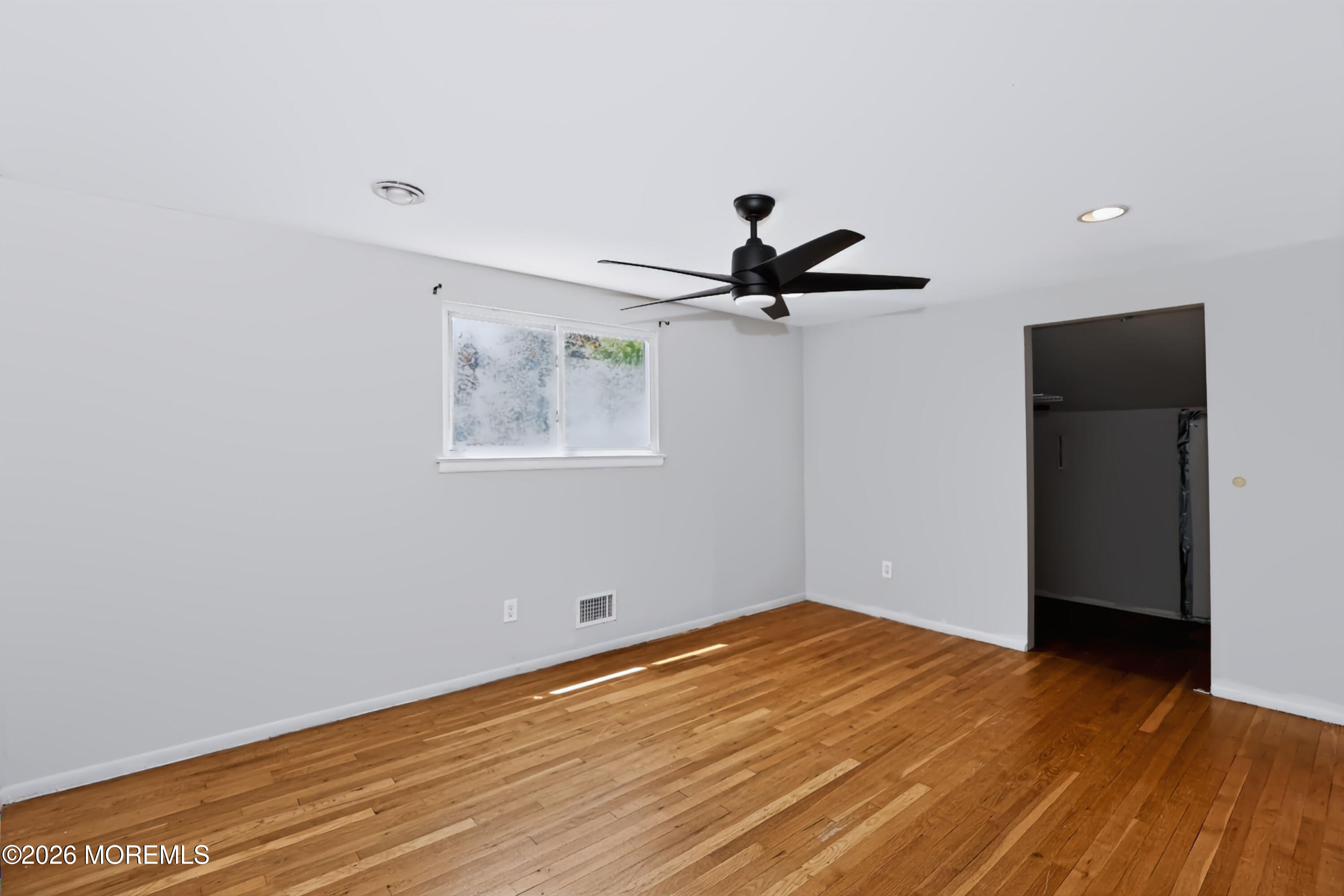 33 Alan Terrace Howell NJ 07731