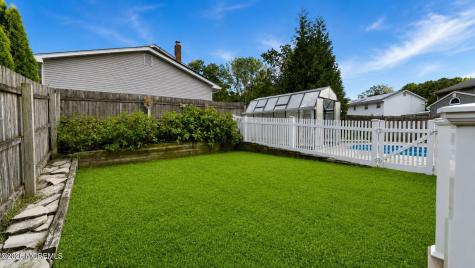 35 Redwood Drive Toms River NJ 08753