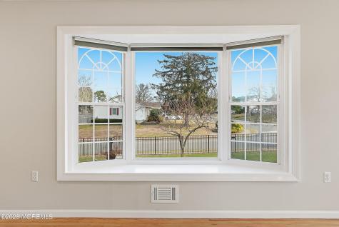 35 Redwood Drive Toms River NJ 08753