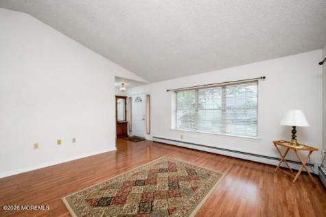 13 Kendal Drive Toms River NJ 08757