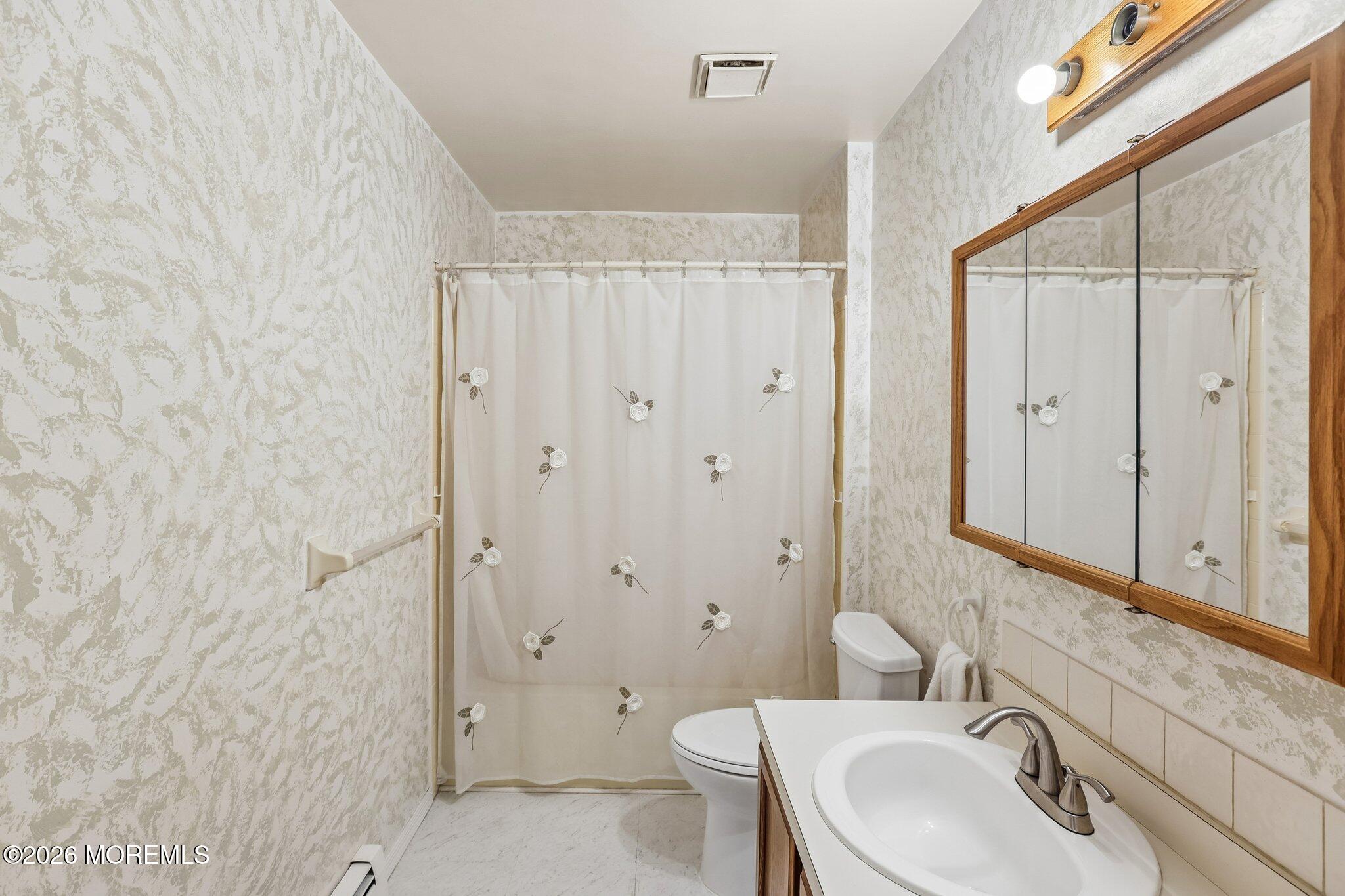 28 W Kinkora Court W Toms River NJ 08757