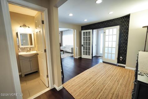 28 Duchess Avenue Middletown NJ 07748