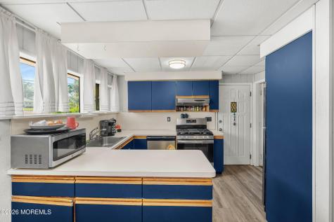 23 Villanova Road Parlin NJ 08859