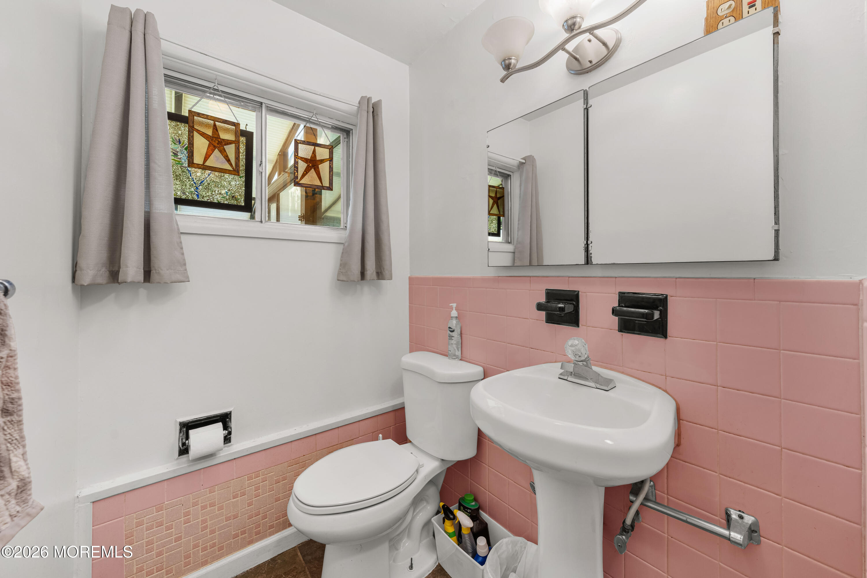 23 Villanova Road Parlin NJ 08859
