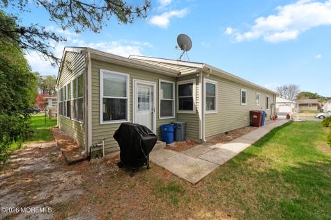 20 Camrose Street Toms River NJ 08757
