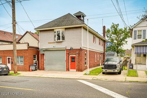95 Broadway Keyport NJ 07735