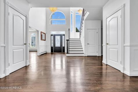 10 Ivy Lane Manalapan NJ 07726