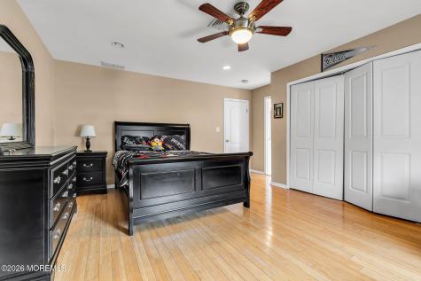 10 Ivy Lane Manalapan NJ 07726