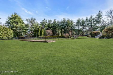 10 Ivy Lane Manalapan NJ 07726