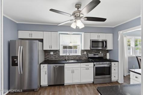 25 Orchard Court Howell NJ 07731