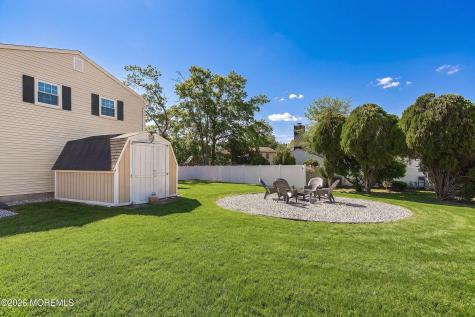25 Orchard Court Howell NJ 07731
