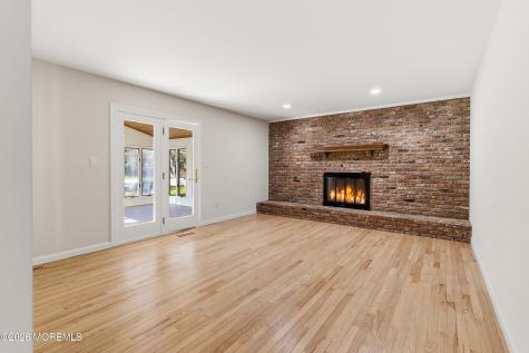 7 Shire Way Middletown NJ 07748