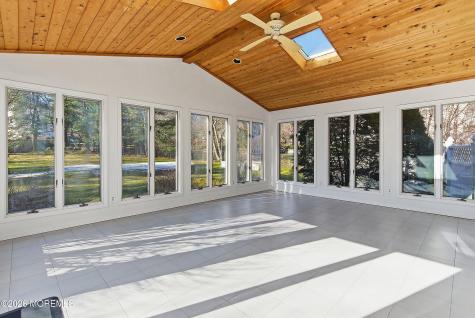 7 Shire Way Middletown NJ 07748