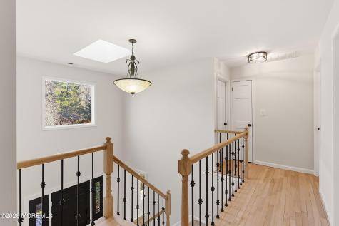 7 Shire Way Middletown NJ 07748