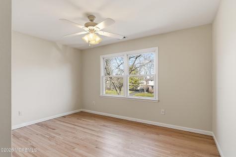 7 Shire Way Middletown NJ 07748