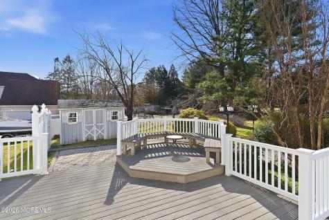7 Shire Way Middletown NJ 07748