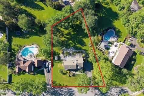 7 Shire Way Middletown NJ 07748