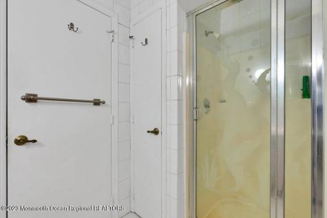 517 Hemlock Hill Drive Toms River NJ 08753