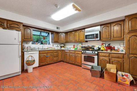 517 Hemlock Hill Drive Toms River NJ 08753
