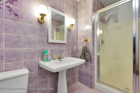 517 Hemlock Hill Drive Toms River NJ 08753