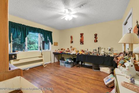 517 Hemlock Hill Drive Toms River NJ 08753