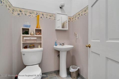 517 Hemlock Hill Drive Toms River NJ 08753