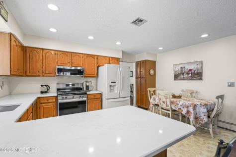 14 Kendal Drive Toms River NJ 08757