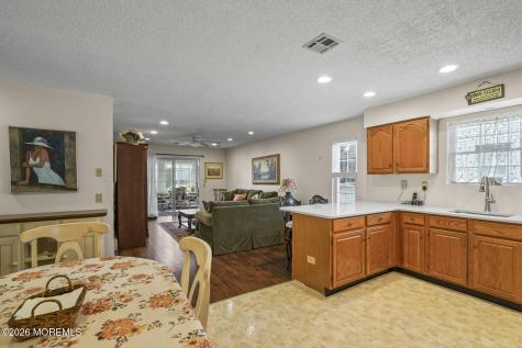 14 Kendal Drive Toms River NJ 08757