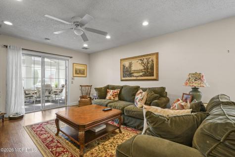 14 Kendal Drive Toms River NJ 08757