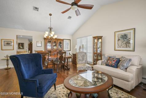 14 Kendal Drive Toms River NJ 08757