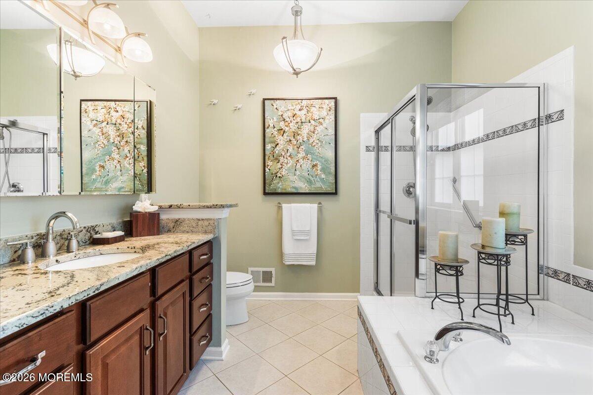 11 Sunningdale Court Jackson NJ 08527