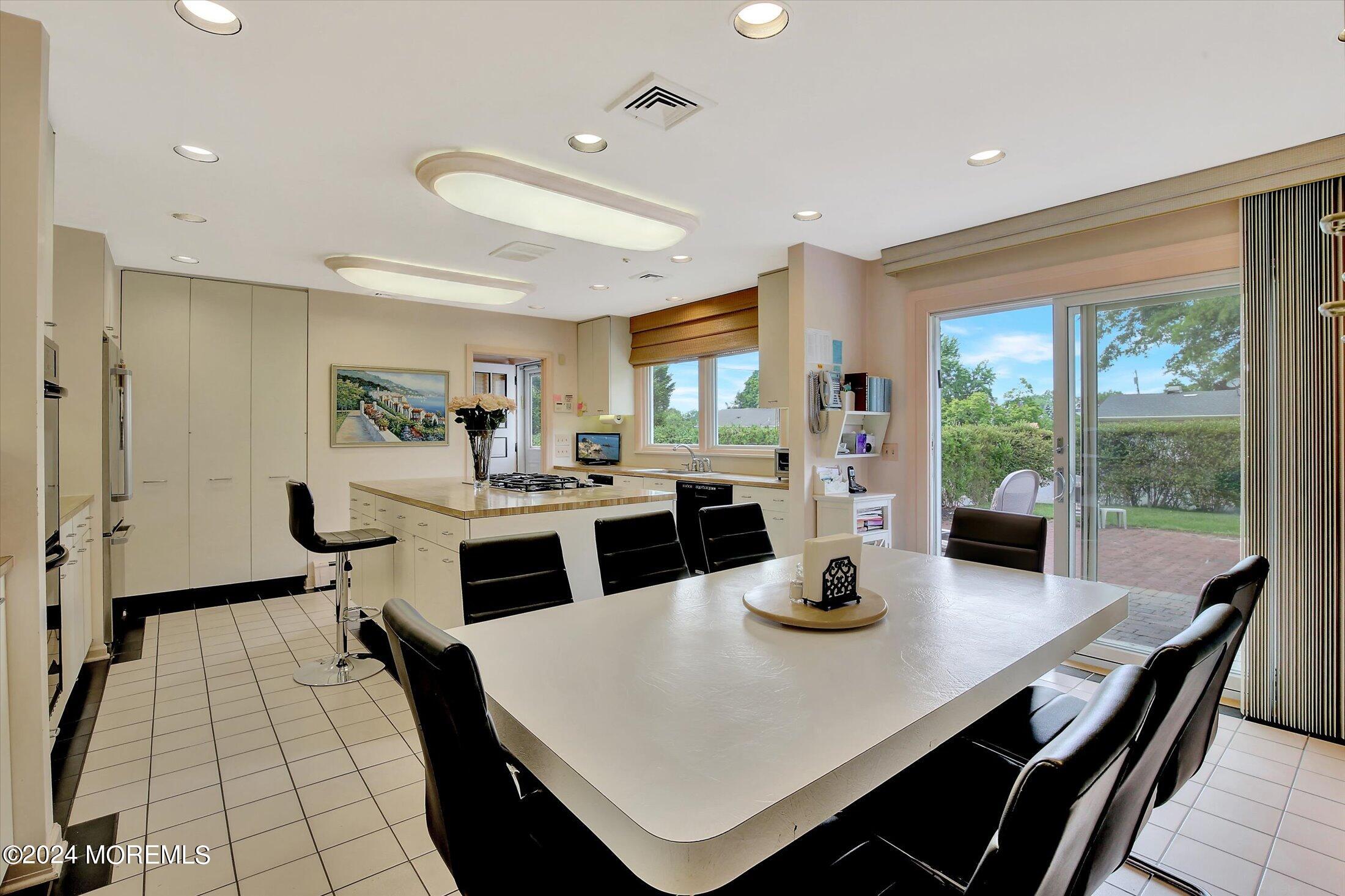 18 Lady Bess Drive Deal NJ 07723