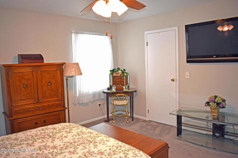 10 Ketch Court Little Egg Harbor NJ 08087